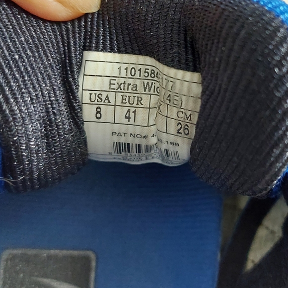 Brooks Men's 8 Adrenaline Gts 14 M Ankle-High Synthetic Running Shoe - Picture 9 of 10